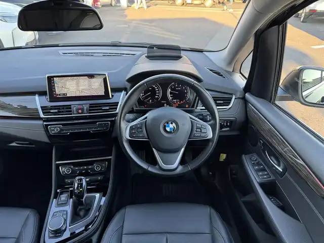 ＢＭＷ ２１８ｉ