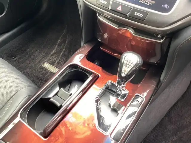 トヨタ クラウン マジェスタ Fバージョン 京都府 2013(平25)年 14.8万km 黒Ｍ 社外エアロ/社外車高調/社外20インチアルミ/黒革シート/前席エアシート/後席シートヒーター/全席ＰＷシート/純正SDナビ　フルセグＴＶ/バックカメラ/ビルトインETC/レーダークルーズ/ＢＳＭ/LEDヘッドライト/LEDフォグ/社外ドラレコ