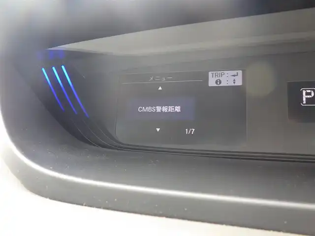 ホンダ フリード G ホンダセンシング 千葉県 2019(平31)年 6.1万km プレミアムクリスタルレッドM ホンダセンシング/・衝突軽減ブレーキ（CMBS）/・車線維持支援システム（LKAS）/・アダプティブクルーズコントロール（ACC）/・後方誤発進抑制機能/・誤発進抑制機能/両側パワースライドドア/ハーフレザーシート/純正SDナビ/地デジTV/【DVD/CD再生機能　Bluetooth接続】/バックカメラ/ドライブレコーダー/革巻きステアリング/ステアリングスイッチ/ETC/LEDヘッドライト/ウインカーミラー/純正15インチアルミホイル/Honda スマートキー