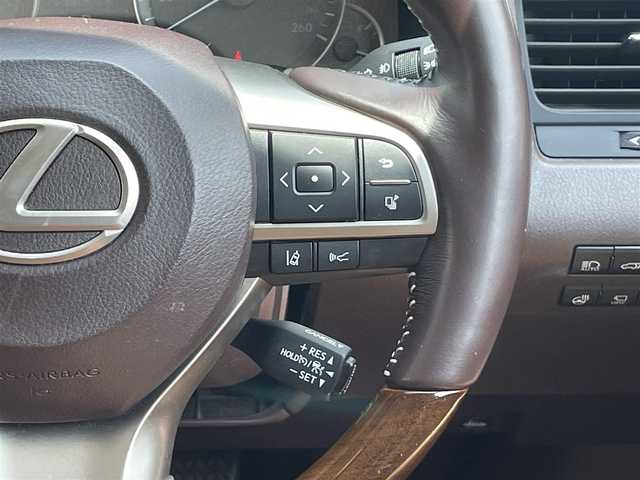 レクサス ＲＸ 450hL 和歌山県 2018(平30)年 6.5万km ソニッククォーツ ワンオーナー/LEXUS　Safety System＋/・プリクラッシュセーフティ/・レーンディパーチャーアラート/・レーダークルーズコントロール(全車速追従機能付き)/・アダプティブハイビームシステム/・ブラインドスポットモニター/純正ナビ/・FM/AM/Bluetooth/・フルセグTV/CD/DVD再生/全方位モニター/レザーシート(前席メモリー付き)/・シートヒーター(2列目まで)/・エアシート(前席)/電動リアゲート/AC100V100Wコンセント/電動パーキングブレーキ/オートホールド/純正20インチアルミホイール/エンジンスターター/ステアリングヒーター/ETC2.0