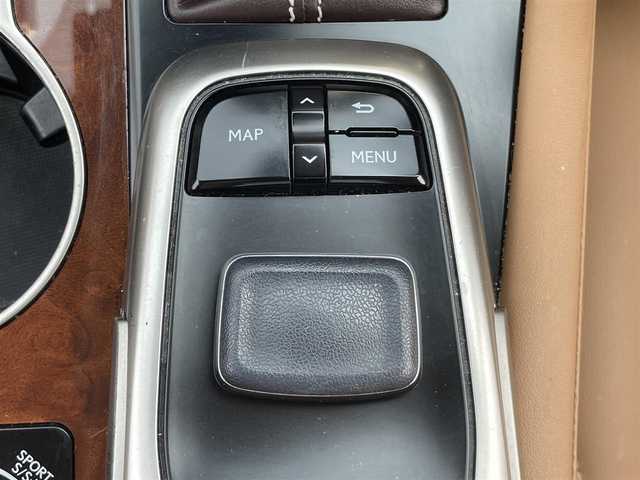 レクサス ＲＸ 450hL 和歌山県 2018(平30)年 6.5万km ソニッククォーツ ワンオーナー/LEXUS　Safety System＋/・プリクラッシュセーフティ/・レーンディパーチャーアラート/・レーダークルーズコントロール(全車速追従機能付き)/・アダプティブハイビームシステム/・ブラインドスポットモニター/純正ナビ/・FM/AM/Bluetooth/・フルセグTV/CD/DVD再生/全方位モニター/レザーシート(前席メモリー付き)/・シートヒーター(2列目まで)/・エアシート(前席)/電動リアゲート/AC100V100Wコンセント/電動パーキングブレーキ/オートホールド/純正20インチアルミホイール/エンジンスターター/ステアリングヒーター/ETC2.0