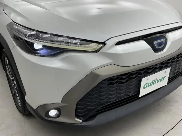トヨタ カローラ クロス ハイブリッド Z 福井県 2022(令4)年 4.6万km プラチナホワイトパールマイカ トヨタセーフティセンス/・衝突軽減ブレーキ/・クルーズコントロール/・車線逸脱警報機能/・レーンキープアシスト/ディスプレイオーディオ/【AM/FM/CD/Bluetooth/フルセグTV】/全方位カメラ/ビルトインETC/パワーバックドア/ドライブレコーダー/プッシュスタート/スマートキー/スペアキー/オートライト/LEDヘッドライド