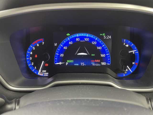 トヨタ カローラ クロス ハイブリッド Z 福井県 2022(令4)年 4.6万km プラチナホワイトパールマイカ トヨタセーフティセンス/・衝突軽減ブレーキ/・クルーズコントロール/・車線逸脱警報機能/・レーンキープアシスト/ディスプレイオーディオ/【AM/FM/CD/Bluetooth/フルセグTV】/全方位カメラ/ビルトインETC/パワーバックドア/ドライブレコーダー/プッシュスタート/スマートキー/スペアキー/オートライト/LEDヘッドライド