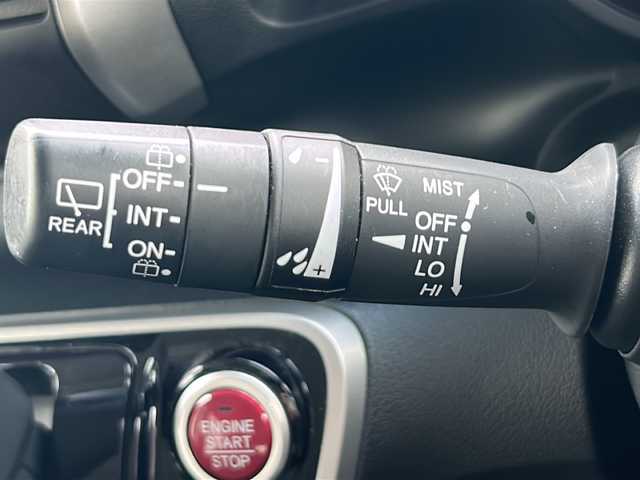 ホンダ Ｎ ＢＯＸ G SSパッケージ 茨城県 2014(平26)年 7.5万km スマートブラック シティーブレーキアクティブシステム/ナビ/　　BT/SD/TV/バックカメラ/両側パワースライドドア/オートライト/純正14インチアルミホイール/スマートキー/ETC