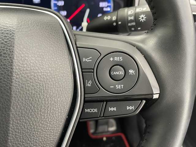 トヨタ クラウン ハイブリッド RS リミテッド 愛知県 2020(令2)年 3.1万km ホワイトパールクリスタルシャイン 衝突軽減システム/純正8型ナビ/LEDヘッドライト/全方位カメラ/LEDヘッドライト/レーダークルーズコントロール/シートヒーター/エアシート/フルセグ/CD DVD/Bluetooth/バックカメラ/パワーシート/ヘッドアップディスプレイ/コーナーセンサー/純正アルミホイール/ETC2.0/ブラインドスポットモニター/ステアリングヒーター/オートマチックハイビーム/ステアリングスイッチ/スマートキー/プッシュスタート