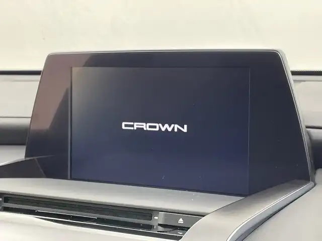 トヨタ クラウン ハイブリッド RS リミテッド 新潟県 2020(令2)年 3.1万km ホワイトパールクリスタルシャイン 衝突軽減システム/トヨタセーフティセンス/純正8型ナビ/全方位カメラ/LEDヘッドライト/レーダークルーズコントロール/シートヒーター/エアシート/フルセグ/CD DVD/Bluetooth/バックカメラ/パワーシート/ヘッドアップディスプレイ/コーナーセンサー/純正アルミホイール/ETC2.0/ブラインドスポットモニター/ステアリングヒーター/オートマチックハイビーム/ステアリングスイッチ/スマートキー/プッシュスタート