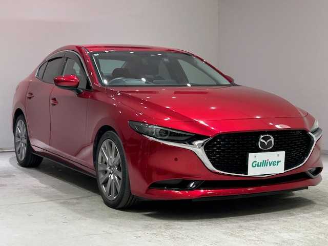 マツダ マツダ３セダン 20S プロアクティブ ツーリングS 宮城県 2019(令1)年 3.5万km ソウルレッドクリスタルM ３６０°ビューモニター/・スマート・ブレーキ・サポート/・ブラインド・スポット・モニタリング/・前側方接近車両検知/・AT誤発信抑制制御/・ドライバー・アテンション・アラート/・ドライバー・モニタリング/・クルージング＆トラフィック・サポート/・マツダ・レーダー・クルーズ・コントロール/純正ナビ/・CD/DVD/USB/TV/Bluetooth/・純正ビルドインETC/・ドライブレコーダー/パワーシート（運転席）/・シートヒーター（運転席・助手席）/・ステアリングヒーター/・ステアリングスイッチ/純正LEDヘッドライト/・オートライト/・オートマチックハイビーム/純正フロアマット/純正アルミホイール/プッシュスタート/・スマートキー/・アイドリングストップ/ドアバイザー