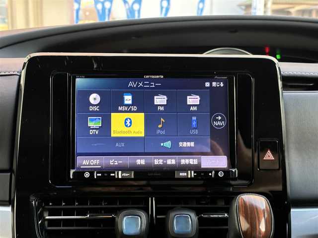 トヨタ エスティマ アエラス プレミアム G 大阪府 2017(平29)年 4.2万km ホワイトパールクリスタルシャイン 4WD/ワンオーナー/社外8型ナビ フルセグTV CD DVD BT/バックカメラ/両側パワースライドドア/パワーバックドア/衝突被害軽減ブレーキ/レーンアシスト/オートマチックハイビーム/LEDオートヘッドライト/ハーフレザーシート/前席シートヒーター/運転席パワーシート/ステアリングリモコン/スマートキー/ビルトインETC/ドラレコ/ウッドコンビステアリング/保証書 取説