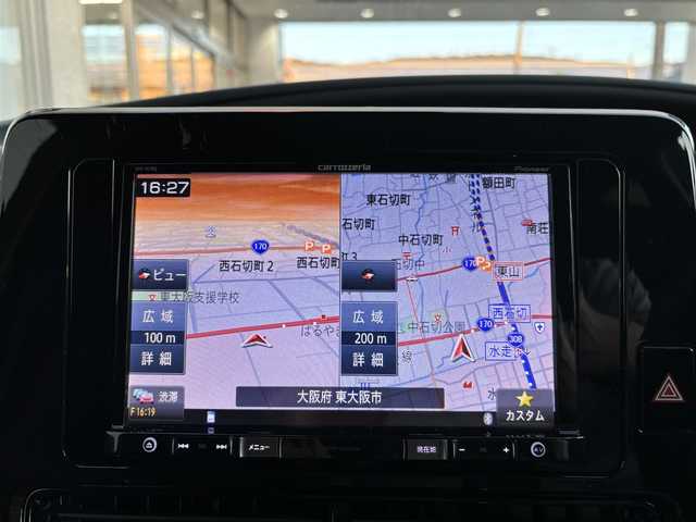 トヨタ エスティマ アエラス プレミアム G 大阪府 2017(平29)年 4.2万km ホワイトパールクリスタルシャイン 4WD/ワンオーナー/社外8型ナビ フルセグTV CD DVD BT/バックカメラ/両側パワースライドドア/パワーバックドア/衝突被害軽減ブレーキ/レーンアシスト/オートマチックハイビーム/LEDオートヘッドライト/ハーフレザーシート/前席シートヒーター/運転席パワーシート/ステアリングリモコン/スマートキー/ビルトインETC/ドラレコ/ウッドコンビステアリング/保証書 取説