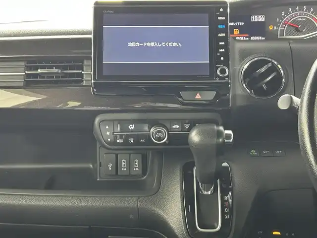 ホンダ Ｎ ＢＯＸ カスタム G L ターボ ホンダセンシング 佐賀県 2018(平30)年 5.9万km プレミアムグラマラスブロンズP 純正8インチナビ/フルセグ/Bluetooth/CD/DVD/純正11.6インチフリップダウンモニター/バックカメラ/ビルトインETC/純正ドライブレコーダー/両側パワースライドドア/ホンダセンシング/レーダークルーズコントロール/レーンキープアシスト/先行車発進お知らせ機能/パドルシフト/オートライト/オートマチックハイビーム/ターボ/純正フロアマット/純正15インチアルミホイール