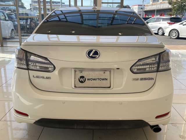 レクサス ＨＳ 250h バージョンS 埼玉県 2010(平22)年 14.8万km ホワイトパールクリスタルシャイン 純正HDDナビ/　　CD/DVD/USB/フルセグ/バック/フロントカメラ/クルーズコントロール/HIDオートライト/純正18インチアルミホイール/パワーシート/ステアリングスイッチ/コーナーセンサー/ビルトインETC/スマートキー2本/禁煙車