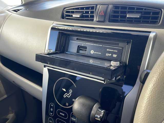 日産 デイズ X 愛知県 2018(平30)年 4.5万km プレミアムパープルP 純正メモリナビ/【フルセグ・DVD再生可・CD・Bluetooth】/バックカメラ/アラウンドビューカメラ/ETC/衝突被害軽減ブレーキ/純正ドライブレコーダー/横滑り防止機能/アイドリングストップ/プッシュスタート/スマートキー/スペアキーあり/電動格納ミラー/純正フロアマット/ドアバイザー/新車保証書/取扱説明書