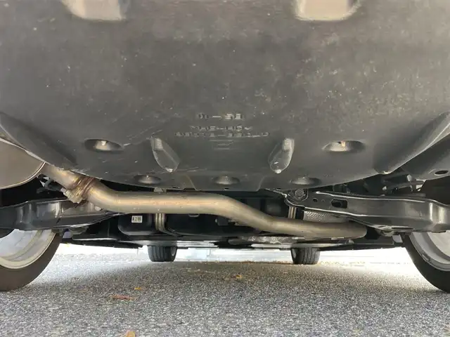 トヨタ カムリ G レザーパッケージ 新潟県 2020(令2)年 6.4万km プラチナホワイトパールマイカ ワンオーナー/モデリスタエアロ/メモリナビ/ワンセグテレビ/バックカメラ/ウィンカーミラー/クルーズコントロール/ドアバイザー/プッシュスタート/ETC2.0/運転助手席シートヒーター/運転助手席電動シート/Bluetooth/ブレーキホールド/電動パーキングブレーキ/走行モード/スペアキー1個