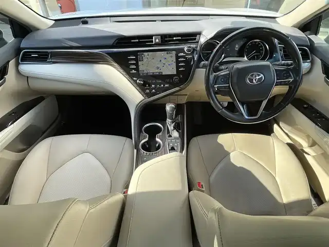 トヨタ カムリ G レザーパッケージ 新潟県 2020(令2)年 6.4万km プラチナホワイトパールマイカ ワンオーナー/モデリスタエアロ/メモリナビ/ワンセグテレビ/バックカメラ/ウィンカーミラー/クルーズコントロール/ドアバイザー/プッシュスタート/ETC2.0/運転助手席シートヒーター/運転助手席電動シート/Bluetooth/ブレーキホールド/電動パーキングブレーキ/走行モード/スペアキー1個