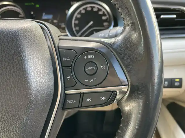 トヨタ カムリ G レザーパッケージ 新潟県 2020(令2)年 6.4万km プラチナホワイトパールマイカ ワンオーナー/モデリスタエアロ/メモリナビ/ワンセグテレビ/バックカメラ/ウィンカーミラー/クルーズコントロール/ドアバイザー/プッシュスタート/ETC2.0/運転助手席シートヒーター/運転助手席電動シート/Bluetooth/ブレーキホールド/電動パーキングブレーキ/走行モード/スペアキー1個