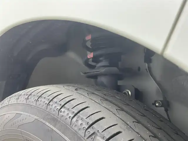 ダイハツ タント カスタム X SAⅡ 岡山県 2016(平28)年 4万km パールホワイトⅢ 8インチナビ（AVIC-RL99）/・FM/AM/Bluetooth/フルセグ/CD/DVD/バックカメラ/10.2インチフリップダウンモニター/両側パワースライドドア/ETC/スマートアシスト/・衝突軽減システム/オートライト/LEDヘッドライト/純正フロアマット/純正14インチアルミ/スマートキー2本/・プッシュスタート/ドアバイザー