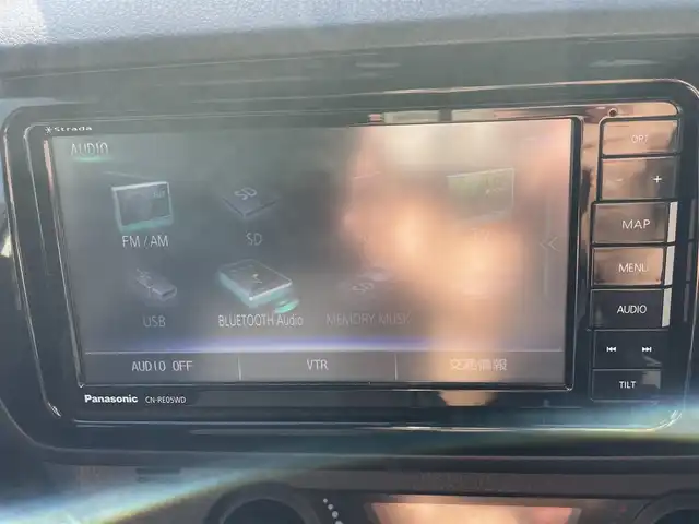 トヨタ ヴィッツ ハイブリッド F セーフティーエディションⅢ 新潟県 2019(令1)年 10.5万km ホワイトパールクリスタルシャイン ワンオーナー/メモリナビ/ワンセグテレビ/バックカメラ/デジタルインナーミラー/ドライブレコーダー/ウィンカーミラー/ドアバイザー/プッシュスタート/ETC/純正フロアマット/スペアキー1個