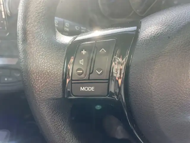 トヨタ ヴィッツ ハイブリッド F セーフティーエディションⅢ 新潟県 2019(令1)年 10.5万km ホワイトパールクリスタルシャイン ワンオーナー/メモリナビ/ワンセグテレビ/バックカメラ/デジタルインナーミラー/ドライブレコーダー/ウィンカーミラー/ドアバイザー/プッシュスタート/ETC/純正フロアマット/スペアキー1個