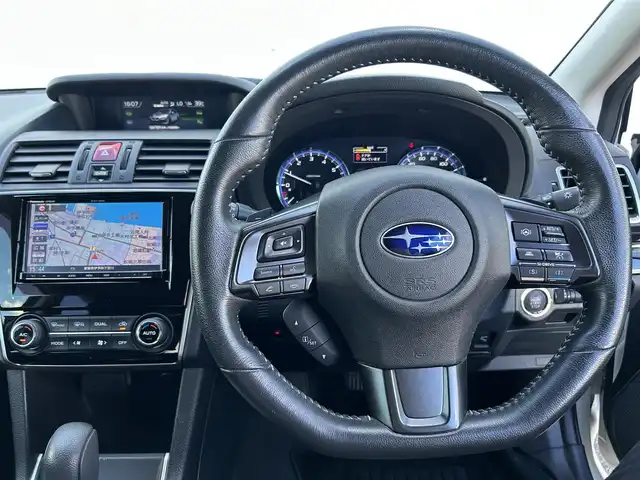 スバル レヴォーグ 1．6GT アイサイト Sスタイル 愛媛県 2018(平30)年 5.3万km クリスタルホワイトP フォグランプ/革巻きステアリング/パドルシフト/BSM/電子P/クルコン/純正SDナビ/ETC/アイサイト/コーナーセンサー/アイスト/LED/オートライト/シートヒーター/レーンキープアシスト/4WD/スマートキー/プッシュスタート