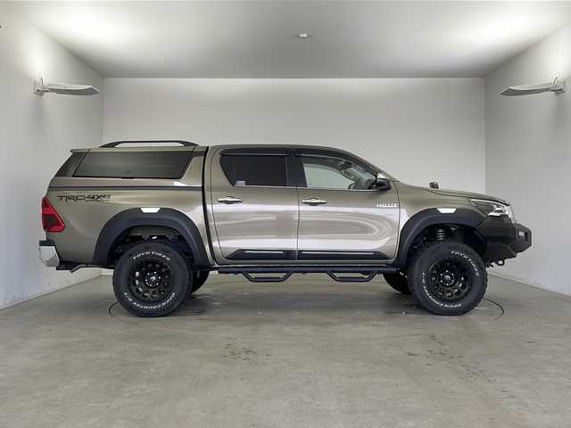 トヨタ ハイラックス Z 兵庫県 2021(令3)年 5.2万km オキサイドブロンズM /TRAIL製フロントバンパー//JAOS BATTLEZリフトアップサスペンション//TOYO OPEN COUNTRY R/Tタイヤ//FUEL OFFROAD17インチホイール//社外オーバーフェンダー//社外ヒッチメンバー//社外サイドステップ//SMART TOP製キャノピー//アルパイン１１インチナビ(EX11NX)/(CD.DVD.SD.フルセグ.Bluetooth)//バックカメラ//トヨタセーフティセンス//プリクラッシュセーフティ//レーンキープアシスト//レーダークルーズコントロール//前後ミラー型ドライブレコーダー//LEDオートライト//フォグランプ//ETC//プッシュスタート//スマートキー×2//純正フロアマット