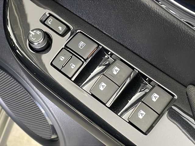 トヨタ ハイラックス Z 兵庫県 2021(令3)年 5.2万km オキサイドブロンズM /TRAIL製フロントバンパー//JAOS BATTLEZリフトアップサスペンション//TOYO OPEN COUNTRY R/Tタイヤ//FUEL OFFROAD17インチホイール//社外オーバーフェンダー//社外ヒッチメンバー//社外サイドステップ//SMART TOP製キャノピー//アルパイン１１インチナビ(EX11NX)/(CD.DVD.SD.フルセグ.Bluetooth)//バックカメラ//トヨタセーフティセンス//プリクラッシュセーフティ//レーンキープアシスト//レーダークルーズコントロール//前後ミラー型ドライブレコーダー//LEDオートライト//フォグランプ//ETC//プッシュスタート//スマートキー×2//純正フロアマット