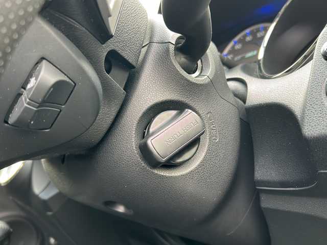 ホンダ フィット ハイブリット XHセレ ファインスタイル 埼玉県 2013(平25)年 1.7万km プレミアムホワイトパール ワンオーナー/ウィンカーミラー/ドアバイザー/ETC/AUX