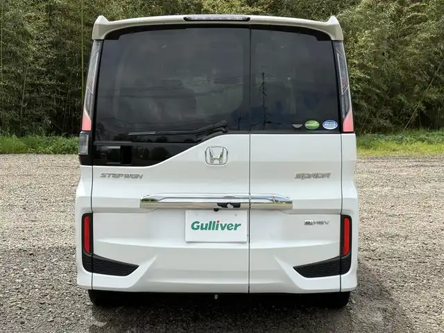 ホンダ ステップワゴン スパーダ eHEV G EXホンダS 兵庫県 2021(令3)年 4.8万km プラチナホワイトパール 純正10インチナビ/全方位カメラ/パーキングアシスト/フルセグTV/純正ドラレコ（前後）/ETC2.0/ハーフレザーシート/両側キックアクションパワースライドドア/レーダークルーズ＆レーンキープ/両前席シートヒーター/LEDヘッドライト＆フォグランプ/プッシュスタート＆スマートキー2個