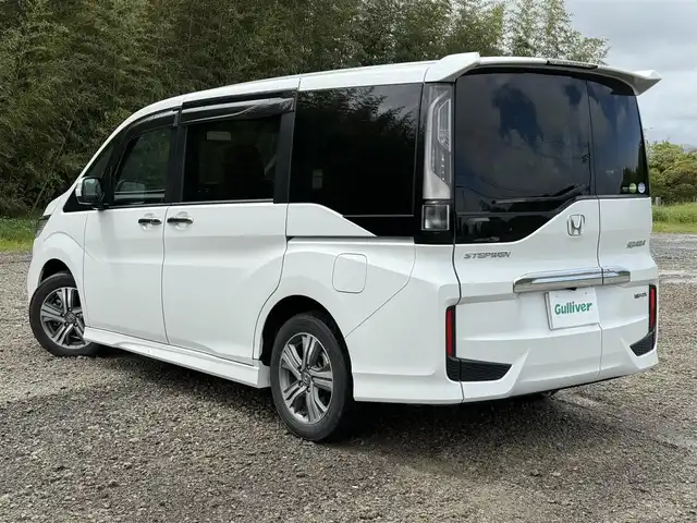 ホンダ ステップワゴン スパーダ eHEV G EXホンダS 兵庫県 2021(令3)年 4.8万km プラチナホワイトパール 純正10インチナビ/全方位カメラ/パーキングアシスト/フルセグTV/純正ドラレコ（前後）/ETC2.0/ハーフレザーシート/両側キックアクションパワースライドドア/レーダークルーズ＆レーンキープ/両前席シートヒーター/LEDヘッドライト＆フォグランプ/プッシュスタート＆スマートキー2個