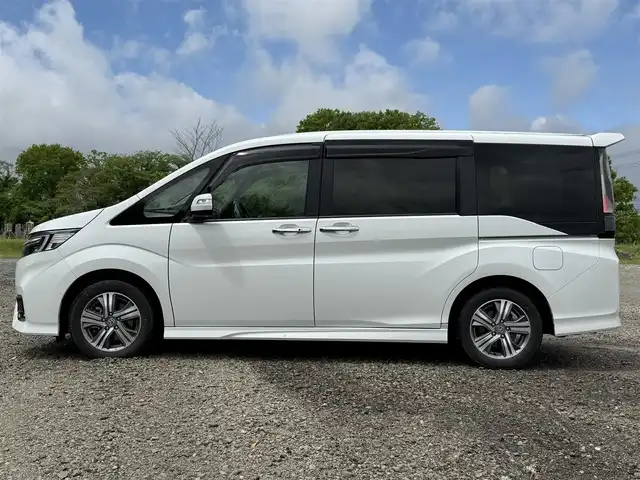 ホンダ ステップワゴン スパーダ eHEV G EXホンダS 兵庫県 2021(令3)年 4.8万km プラチナホワイトパール 純正10インチナビ/全方位カメラ/パーキングアシスト/フルセグTV/純正ドラレコ（前後）/ETC2.0/ハーフレザーシート/両側キックアクションパワースライドドア/レーダークルーズ＆レーンキープ/両前席シートヒーター/LEDヘッドライト＆フォグランプ/プッシュスタート＆スマートキー2個