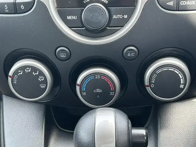 マツダ デミオ 13C－V 愛知県 2009(平21)年 4.9万km メトロポリタングレーマイカ ワンオーナー/純正オーディオ(FM/AM/CD/AUX)/電動格納ミラー/ETC/純正フロアマット/リモコンキー/ステアリングリモコン/ABS/保証書