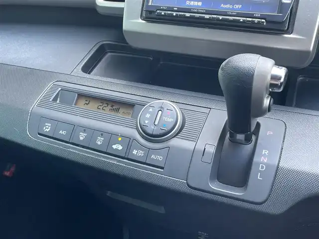ホンダ フリード スパイク ハイブリット ジャストセレクション 島根県 2013(平25)年 8.4万km プレミアムブラキッシュパール 純正ナビ/CD/DVD/DTV/Bluetooth/バックカメラ/両側パワースライドドア/クルーズコントロール/HIDオートライト/リモコンキー /ETC/純正フロアマット/ドアバイザー