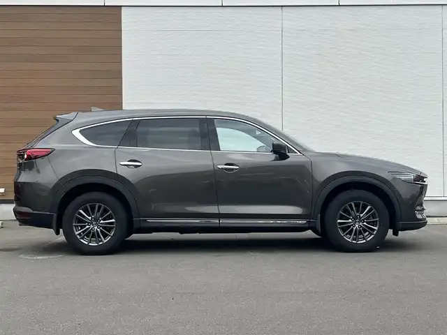 マツダ ＣＸ－８ 25S スマートエディション 秋田県 2020(令2)年 2.3万km チタニウムフラッシュマイカ 純正ナビ/衝突軽減システム/LEDヘッドライト/フルセグ/全方位カメラ/純正アルミ/スマートキー/アイドリングストップ/コーナーセンサー/プッシュスタート/レーンキープアシスト/クルーズコントロール/パーキングアシスト/MTモード付AT/オートマチックハイビーム/ステアリングスイッチ/電動リアゲート/ドライブレコーダー/オートライト/ダブルオートエアコン/パワーステアリング/パワーウィンドウ/横滑り防止/電動格納ウィンカーミラー/保証書/取扱説明書/記録簿