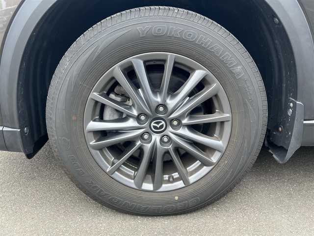 マツダ ＣＸ－８ 25S スマートエディション 秋田県 2020(令2)年 2.3万km チタニウムフラッシュマイカ 純正ナビ/衝突軽減システム/LEDヘッドライト/フルセグ/全方位カメラ/純正アルミ/スマートキー/アイドリングストップ/コーナーセンサー/プッシュスタート/レーンキープアシスト/クルーズコントロール/パーキングアシスト/MTモード付AT/オートマチックハイビーム/ステアリングスイッチ/電動リアゲート/ドライブレコーダー/オートライト/ダブルオートエアコン/パワーステアリング/パワーウィンドウ/横滑り防止/電動格納ウィンカーミラー/保証書/取扱説明書/記録簿