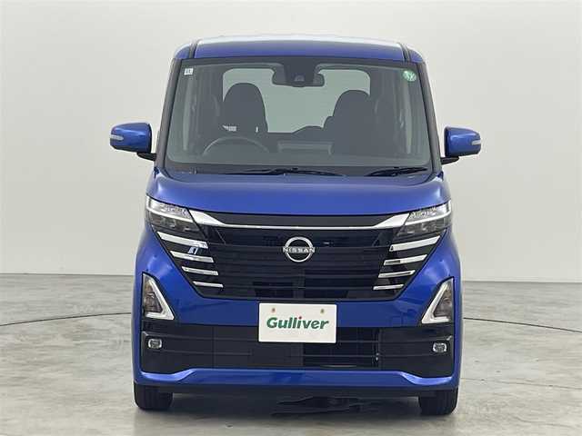 日産 ルークス ハイウェイスター X 福岡県 2024(令6)年 0.3万km オーシャンブルーP 純正９型ナビ（フルセグＴＶ）　/全方位カメラ　/コーナーセンサー　/エマージェンシーブレーキ　/レーンキープ　/アイドリングストップ　/先行車発進お知らせ　/両側電動スライドドア　/純正１４インチＡＷ　/ＬＥＤライト