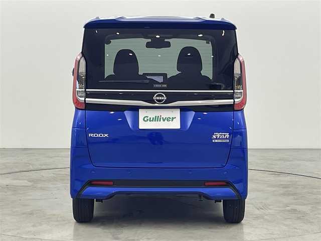 日産 ルークス ハイウェイスター X 福岡県 2024(令6)年 0.3万km オーシャンブルーP 純正９型ナビ（フルセグＴＶ）　/全方位カメラ　/コーナーセンサー　/エマージェンシーブレーキ　/レーンキープ　/アイドリングストップ　/先行車発進お知らせ　/両側電動スライドドア　/純正１４インチＡＷ　/ＬＥＤライト