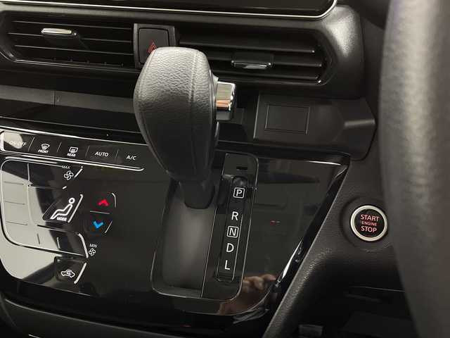 日産 ルークス ハイウェイスター X 茨城県 2024(令6)年 0.3万km オーシャンブルーP 純正９型ナビ（フルセグＴＶ）　/全方位カメラ　/コーナーセンサー　/エマージェンシーブレーキ　/レーンキープ　/アイドリングストップ　/先行車発進お知らせ　/両側電動スライドドア　/純正１４インチＡＷ　/ＬＥＤライト