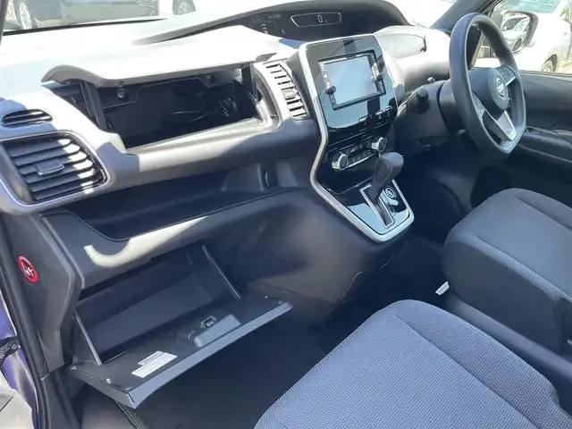 日産 セレナ X 山梨県 2017(平29)年 10.5万km アズライトブルー (株)IDOMが運営する【じしゃロン甲府店】の自社ローン専用車両になります。こちらは現金またはオートローンご利用時の価格です。自社ローンご希望の方は別途その旨お申付け下さい/〇純正メモリーナビ（CD/SD/DTV/USB/BT)/〇全方位カメラ/〇日産オリジナルナビ取付パッケージ/〇両側パワースライドドア/〇セーフティパックA /〇快適パック/〇ETC/〇クルーズコントロール/〇横滑り防止装置/〇新車時保証書/〇取扱説明書/〇ナビ取扱説明書