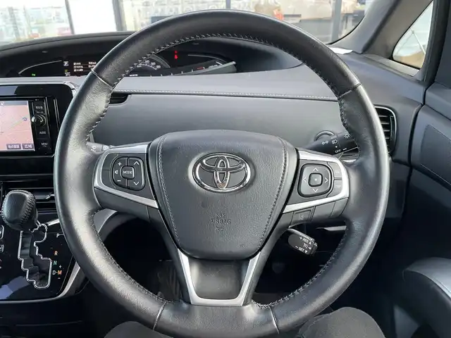 トヨタ エスティマ アエラス プレミアム 千葉県 2016(平28)年 7.1万km スパークリングブラックパールクリスタルシャイン 純正SDナビ/(AM/FM/TV/Bluetooth )/バックカメラ/衝突被害軽減システム/車線逸脱警報/クルーズコントロール/フリップダウンモニター/ハーフレザーシート/両側パワースライドドア/横滑り防止装置/ETC/ドライブレコーダー/LEDヘッドライト/オートライト/ウィンカーミラー/電動格納ミラー/純正18 インチAW/シートリフター/プッシュスタート/スマートキー/フロアマット/ドアバイザー/スペアキー/取扱説明書/保証書