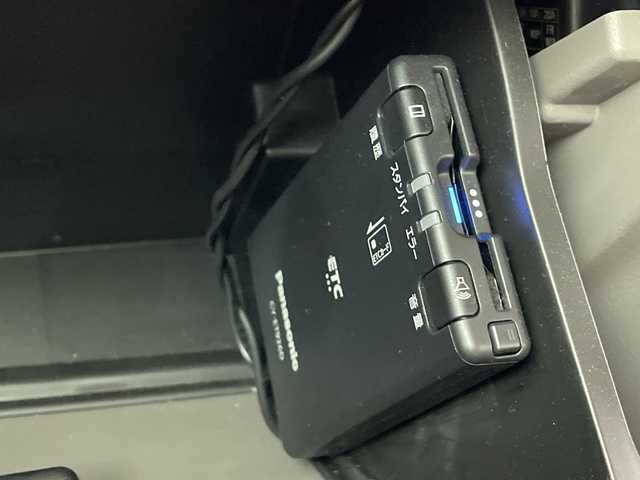 スズキ エブリイ JOINターボ 群馬県 2022(令4)年 1.3万km クールカーキPM ナビ　ワンセグＴＶ　バックカメラ　衝突被害軽減ブレーキ　レーンアシスト　横滑り防止装置　コーナーセンサー　社外アルミホイール　ルーフキャリア　ＥＴＣ　キーレスエントリー　電動格納ミラー　禁煙車
