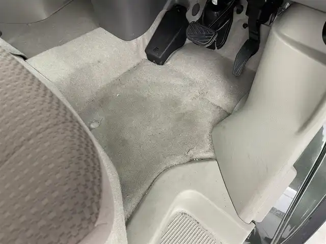 スズキ エブリイ JOINターボ 群馬県 2022(令4)年 1.3万km クールカーキPM 社外7インチメモリナビ/CD/TV/Bluetooth/＝＝＝＝＝/ＳＤナビ　Ｂｌｕｅｔｏｏｔｈ　バックカメラ　ＴＵＦＲＥＱルーフキャリア　デュアルカメラブレーキサポート　車線逸脱警報　パーキングソナー　ＥＴＣ　オートライト　社外アルミホイール　キーレス　４ＷＤ　禁煙