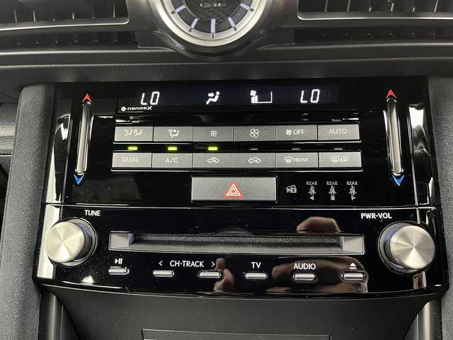 レクサス ＩＳ 500 FスポーツパフォーマンスファーストED 愛知県 2022(令4)年 1.2万km グラファイトブラックガラスフレーク 500台限定車/サンルーフ/BBS製19インチ鍛造AW/レクサスセーフティシステムプラス/　・プリクラッシュセーフティ/　・レーンキープアシスト/　・ブラインドスポットモニタ/　・アダプティブクルーズコントロール/純正ナビ/　ーBT/フルセグTV/ETC2.0/ドライブレコーダー/全方位カメラ/前席パワーシート/シートヒーター/ベンチレーション/パワートランクリッド