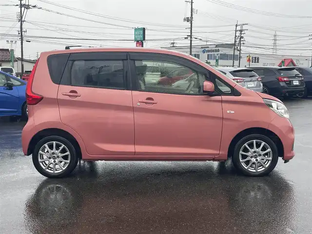 日産 デイズ S 山形県 2017(平29)年 6.5万km ブロッサムピンク 4WD/衝突被害軽減システム/カーオーディオ (RDT-191)/　　【CD USB AUX】/シートヒーター/14インチアルミホイール/アイドリングストップ/電動格納ミラー/純正フロアマット/ドアバイザ―/リモコンキー/スペアキー