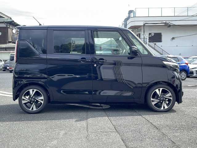 日産 ルークス ハイウェイスター Gターボ 東京都 2025(令7)年 0.1万km ブラック ターボ車/アラウンドビューモニター/片側パワースライドドア/プッシュスタート/純正15インチAW