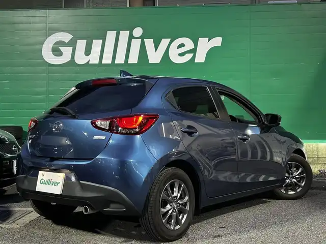 マツダ デミオ 15Sツーリング 東京都 2018(平30)年 0.7万km エターナルブルーマイカ ワンオーナー/純正マツダコネクトナビ/(CD/DVD//フルセグTV/BTオーディオ)/360°ビューモニター/レーダークルーズコントロール/ブラインドスポットモニター/パーキングセンサー/リアクロストラフィックアラート/車線逸脱警報システム/ドライバーアテンションアラート/交通標識認識システム/前後パーキングセンサー/前席シートヒーター/スマートシティブレーキアシスト/誤発信抑制制御/スペアキー×1/取扱説明書/保証書