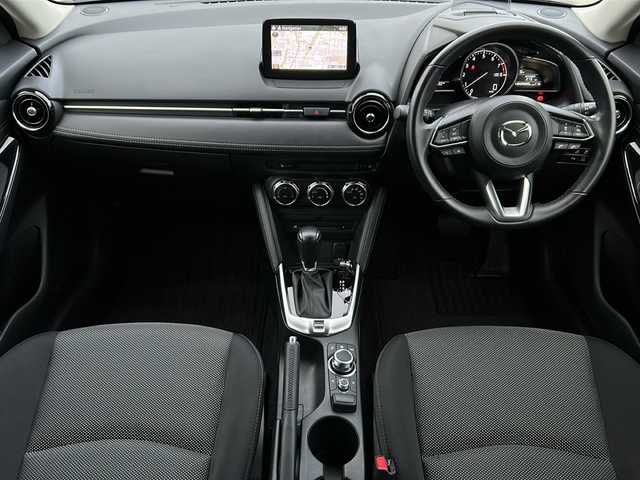 マツダ デミオ 15Sツーリング 石川県 2018(平30)年 0.7万km エターナルブルーマイカ 純正SDナビ【CD/DVD/フルセグTV/Bluetooth】/全方位カメラ/ETC/純正ドライブレコーダー/レーダークルーズコントロール/前席シートヒーター/オートライト/LEDヘッドライト/前後パーキングセンサー/ブラインドスポットモニター/車線逸脱警報システム/スペアキー