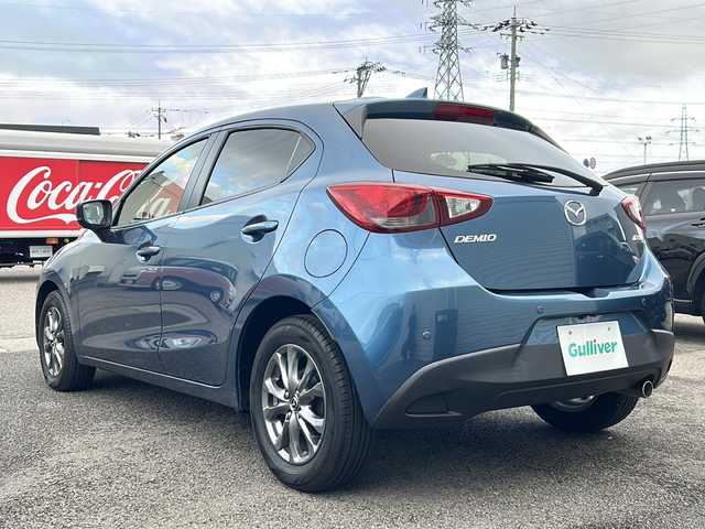 マツダ デミオ 15Sツーリング 石川県 2018(平30)年 0.7万km エターナルブルーマイカ 純正SDナビ【CD/DVD/フルセグTV/Bluetooth】/全方位カメラ/ETC/純正ドライブレコーダー/レーダークルーズコントロール/前席シートヒーター/オートライト/LEDヘッドライト/前後パーキングセンサー/ブラインドスポットモニター/車線逸脱警報システム/スペアキー