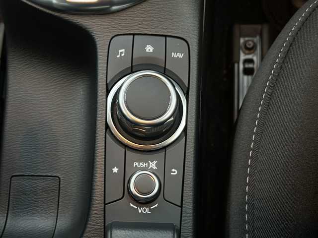 マツダ デミオ 15Sツーリング 石川県 2018(平30)年 0.7万km エターナルブルーマイカ 純正SDナビ【CD/DVD/フルセグTV/Bluetooth】/全方位カメラ/ETC/純正ドライブレコーダー/レーダークルーズコントロール/前席シートヒーター/オートライト/LEDヘッドライト/前後パーキングセンサー/ブラインドスポットモニター/車線逸脱警報システム/スペアキー