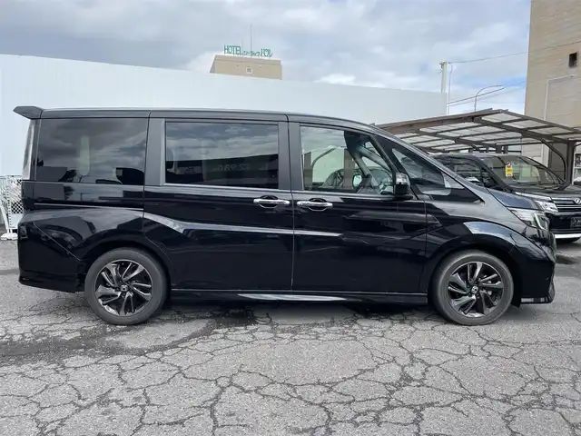 ホンダ ステップワゴン スパーダ クルスピセンシング 福島県 2020(令2)年 4.1万km プレミアムスパークルブラックパール ワンオーナー/純正ナビ/・フルセグＴＶ/・ＣＤ/・ＤＶＤ/・ＦＭ・ＡＭ/・Ｂｌｕｅｔｏｏｔｈ/純正フリップダウンモニター/バックカメラ/両側パワースライドドア/レーンアシスト/クルーズコントロール追従有/衝突軽減ブレーキ/シートヒーター/ドラレコ/ETC2.0/LEDヘッドライト