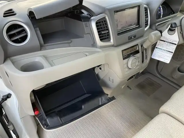 マツダ フレアワゴン XS 新潟県 2016(平28)年 5.7万km クリスタルホワイトP ワンオーナー/保証書/取扱説明書/プッシュスタート/ドアバイザー/ワンセグテレビ/AM/FM/Bluetooth/iPod/ベンチシート/アイドリングストップ/純正フロアマット/レーンキープアシスト/シートヒーター/電動格納ミラー/スペアキー/スマートキー/パワーウィンドウ/4WD