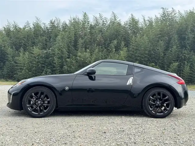 日産 フェアレディ Ｚ 兵庫県 2020(令2)年 6万km ダイヤモンドブラック 純正ナビ/フルセグTV/バックカメラ/前後ドラレコ/ビルトインETC/純正18インチAW/キセノンヘッドライト/AUTOライト/スマートキー/プッシュスタート